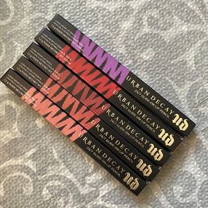 NIB Urban Decay 24/7 Glide-On Lip Pencil - see pic for colors